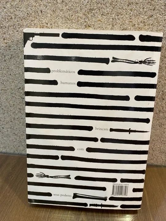 Livro Vilão  - Foto 2