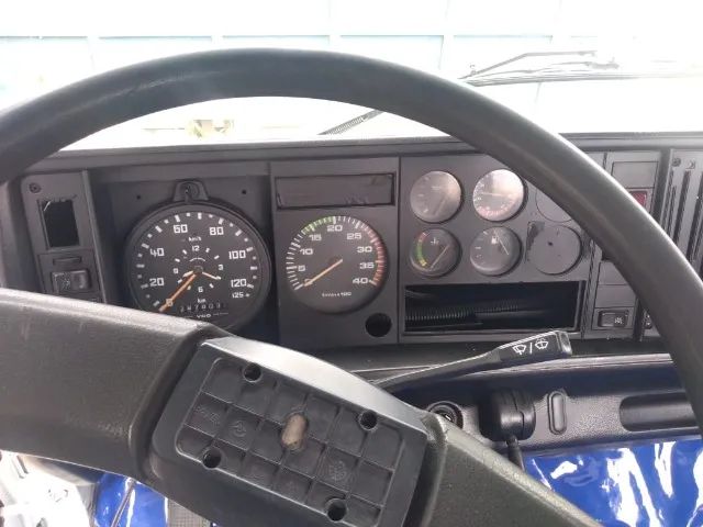 Vw 12140 4x2 1998 - Foto 9