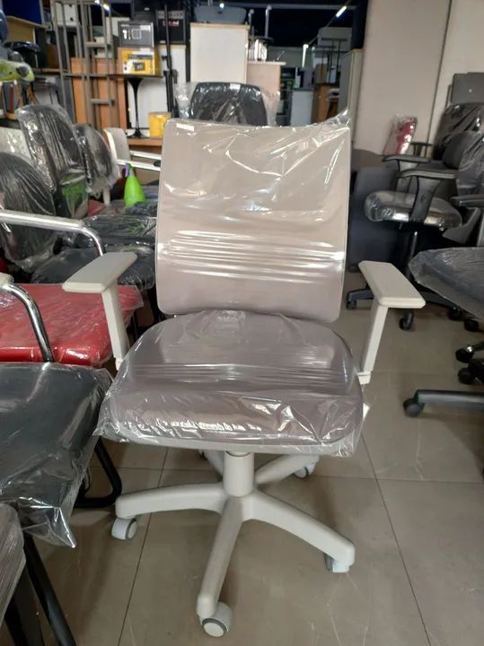 Cadeira de Escritório Tela Mash NR 17 