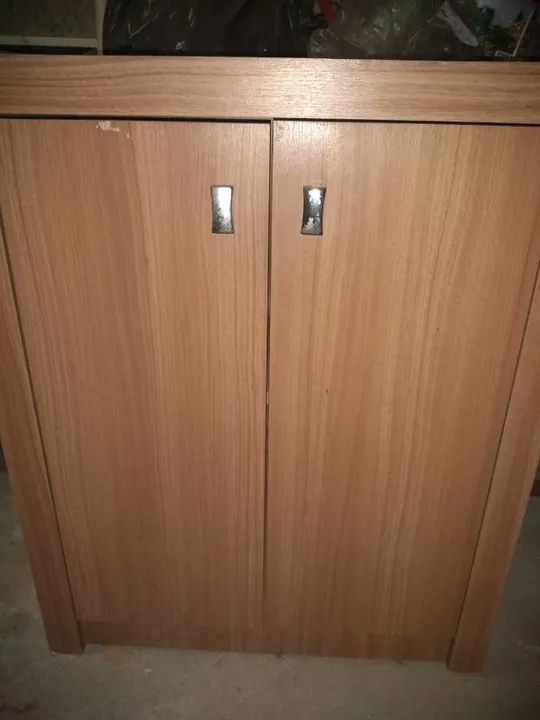 Armarinho multiuso-organizador. Bom estado