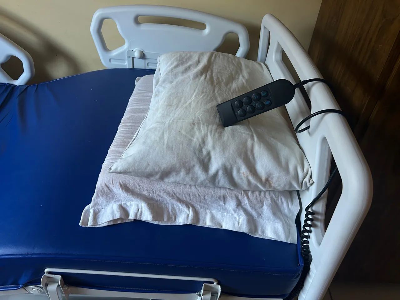 Cama hospitalr Elétrica - Ótimo estado! - Foto 3
