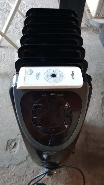 Aquecedor a Óleo Philco Comfort PR 1500 watts 127 volts semi novo