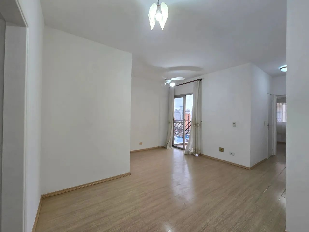 APTO 2 DORM c/ GARAGEM próx. Metrô São Joaquim, Hosp. Sancta Maggiore, FMU, UNINOVE - Foto 3