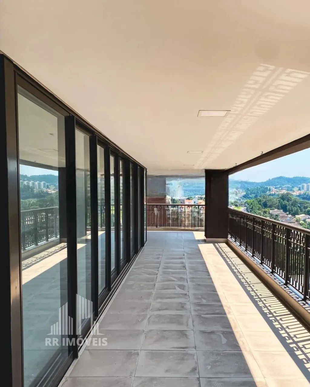 RR7853 Apartamento 410m² CONDOMÍNIO MYRÁ - OPORTUNIDADE - 3 Suítes 6 Vagas - Barueri, SP - - Foto 2