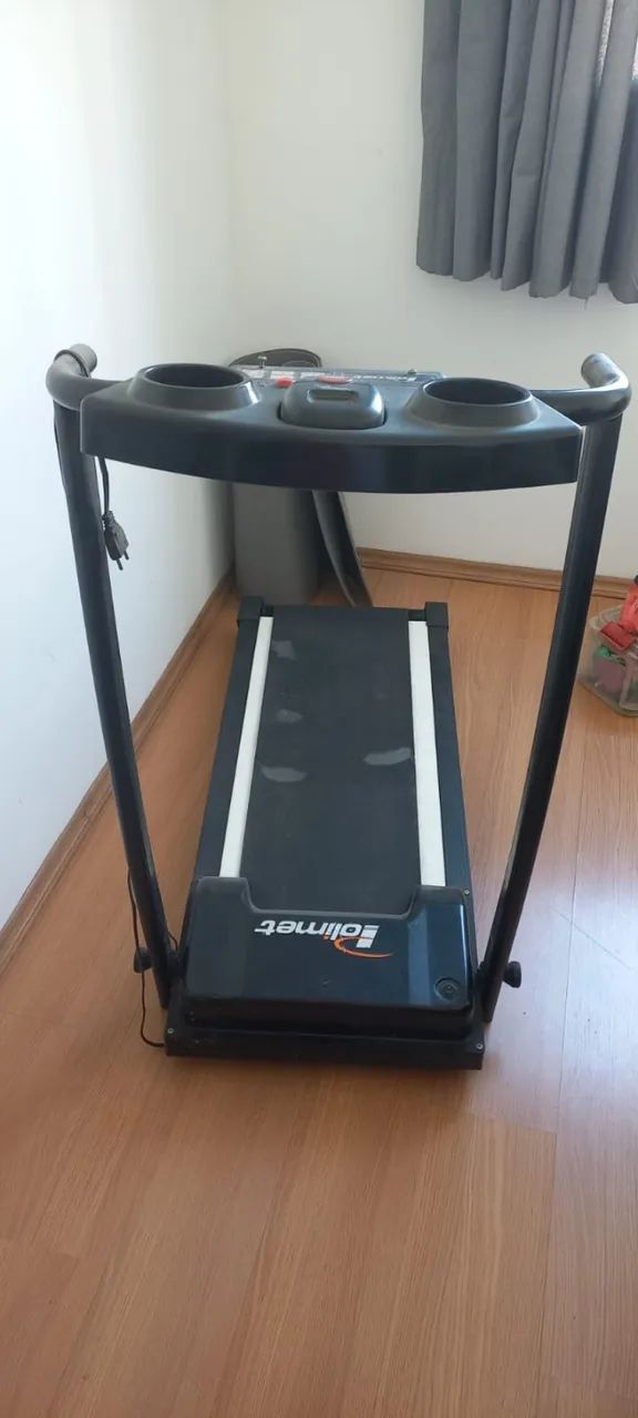 Esteira Ergométrica Polimet 1600 Usada. Para reparo ou retirada de peças  - Foto 2