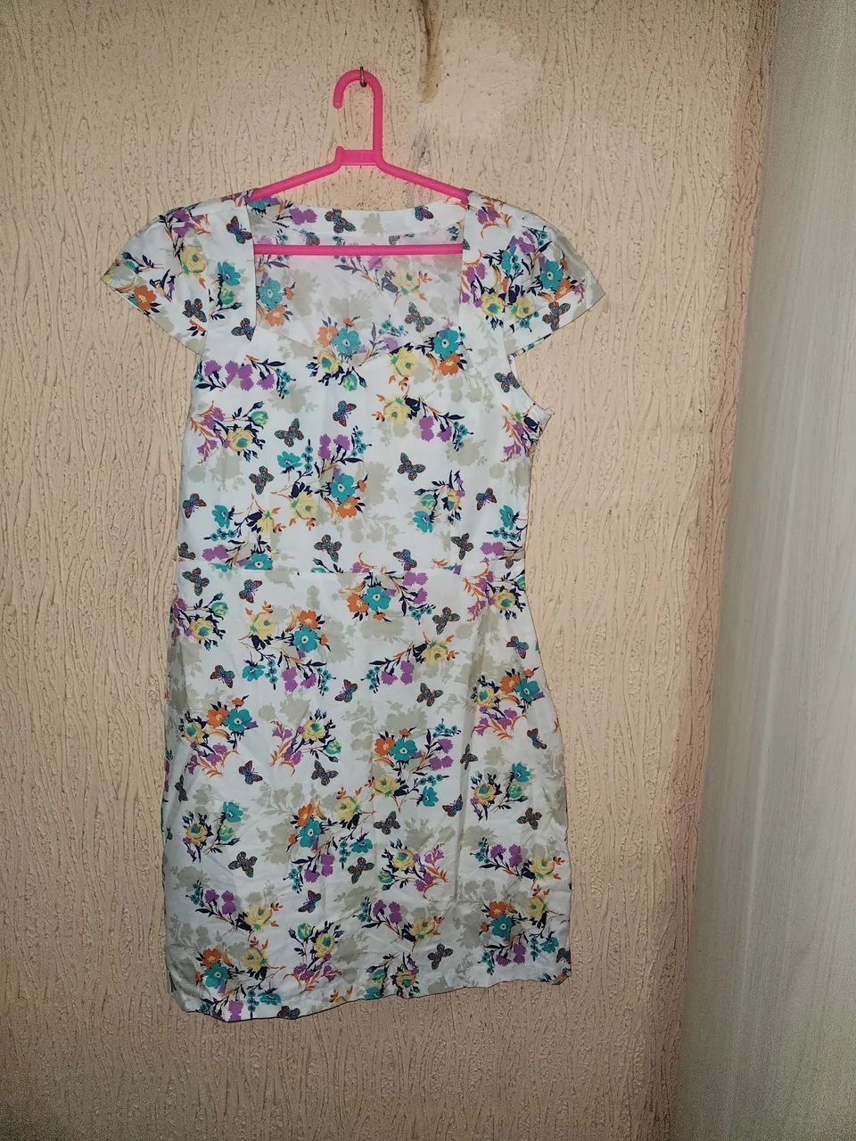 Saia Longa Floral Elegante e 2 vestidos - Foto 4
