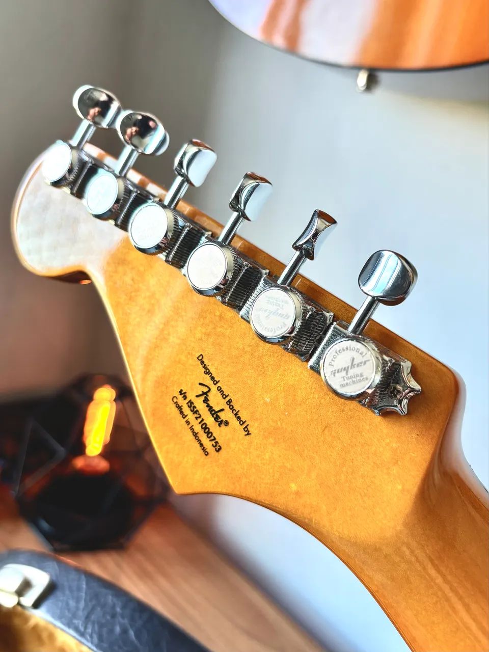 Squier Classic Vibe 60s Sunburst - Foto 3