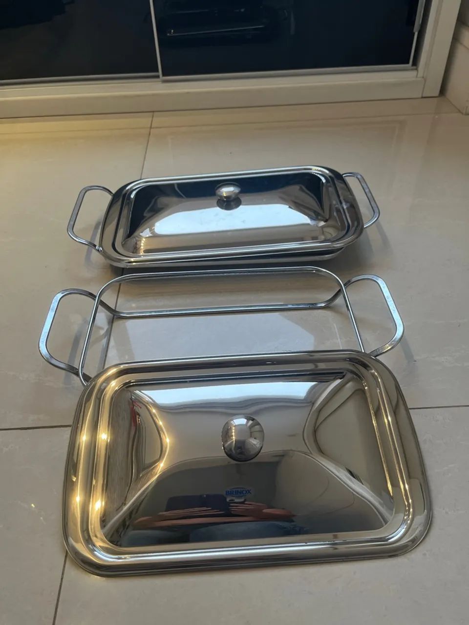 02 Suporte travessas com tampa Brinox novo - Foto 2