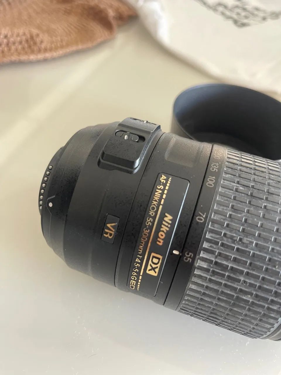 Lente Nikon AF-S NIKKOR 55-300mm f/4.5-5.6G ED - Foto 3