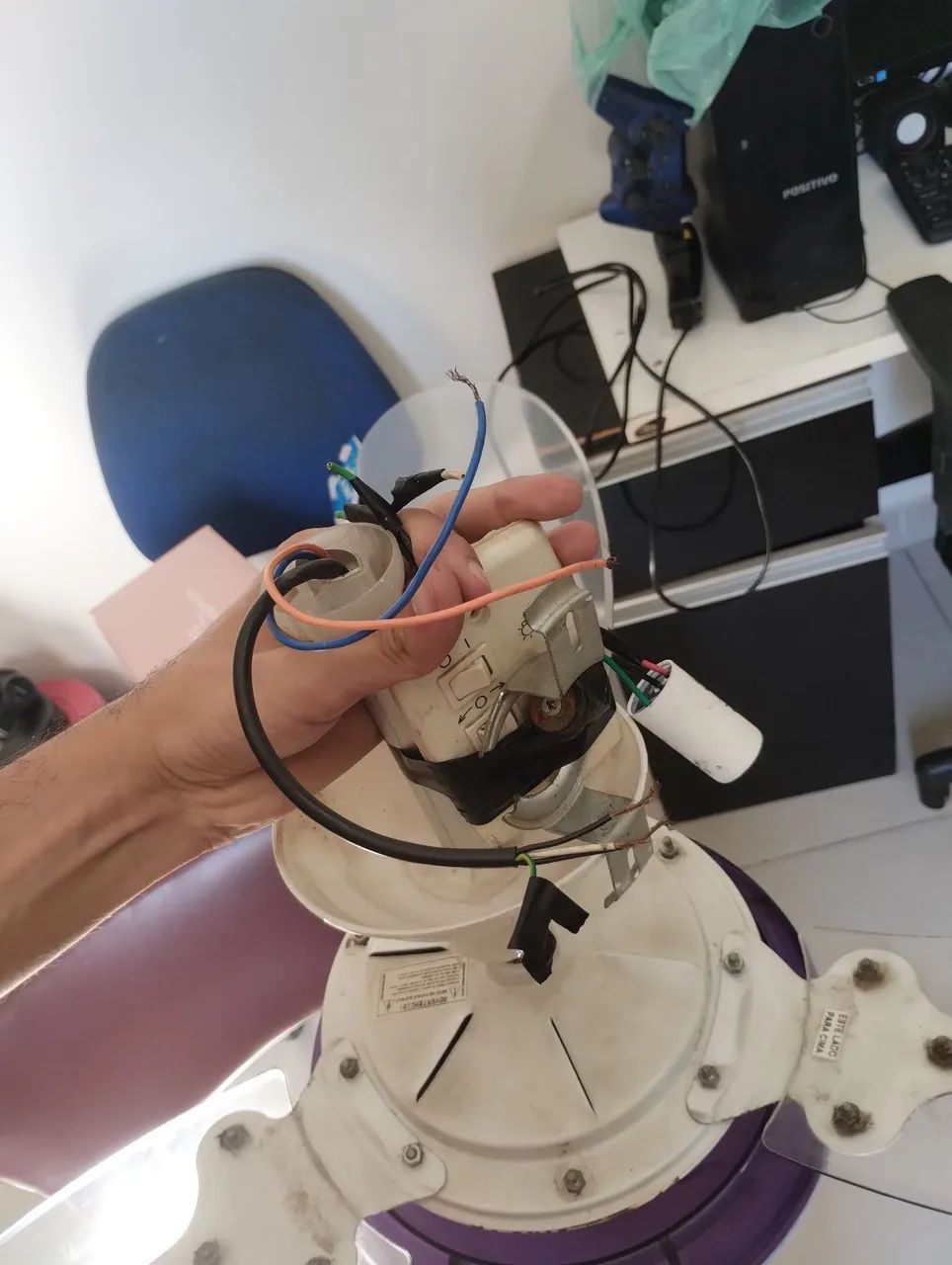 Ventilador de Teto com Lâmpadas -  Ótimo estado! - Foto 2