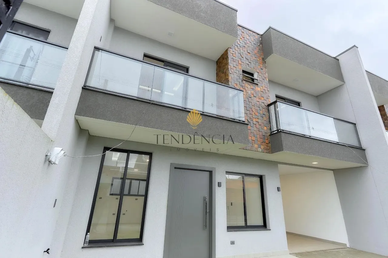 Sobrado com 3 dormitórios à venda, 141 m2, BONECA DO IGUAÇU - SAO JOSE DOS PINHAIS - PR