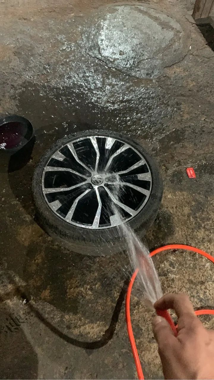 Vendo rodas aro 18  - Foto 2