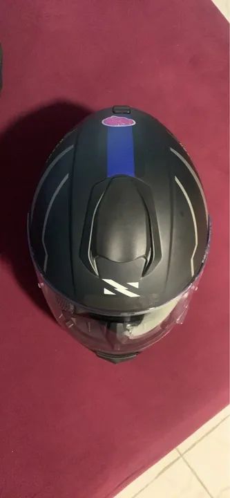 Capacete Norisk preto e azul