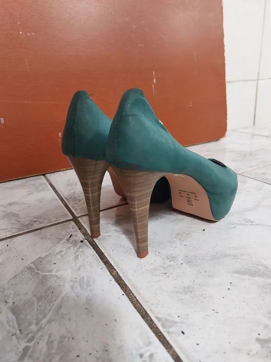 Sandálias peep toe verde - Foto 3