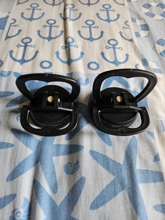 2 Ventosas de borracha pequenas64310422242690120