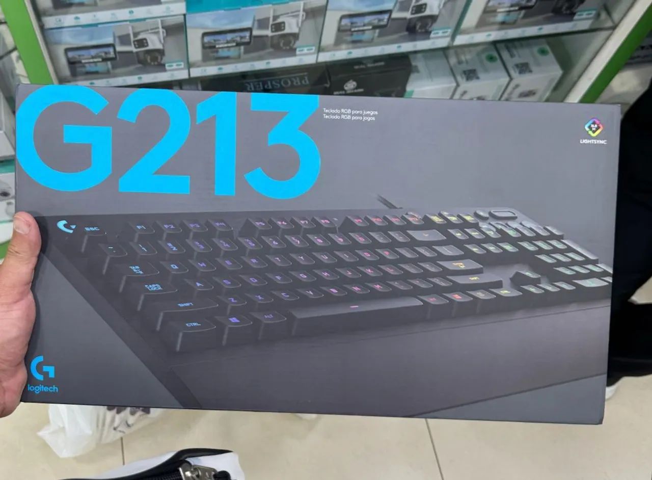 Teclado Gamer Logitech G213 Prodigy Lightsync RGB Preto - Foto 2