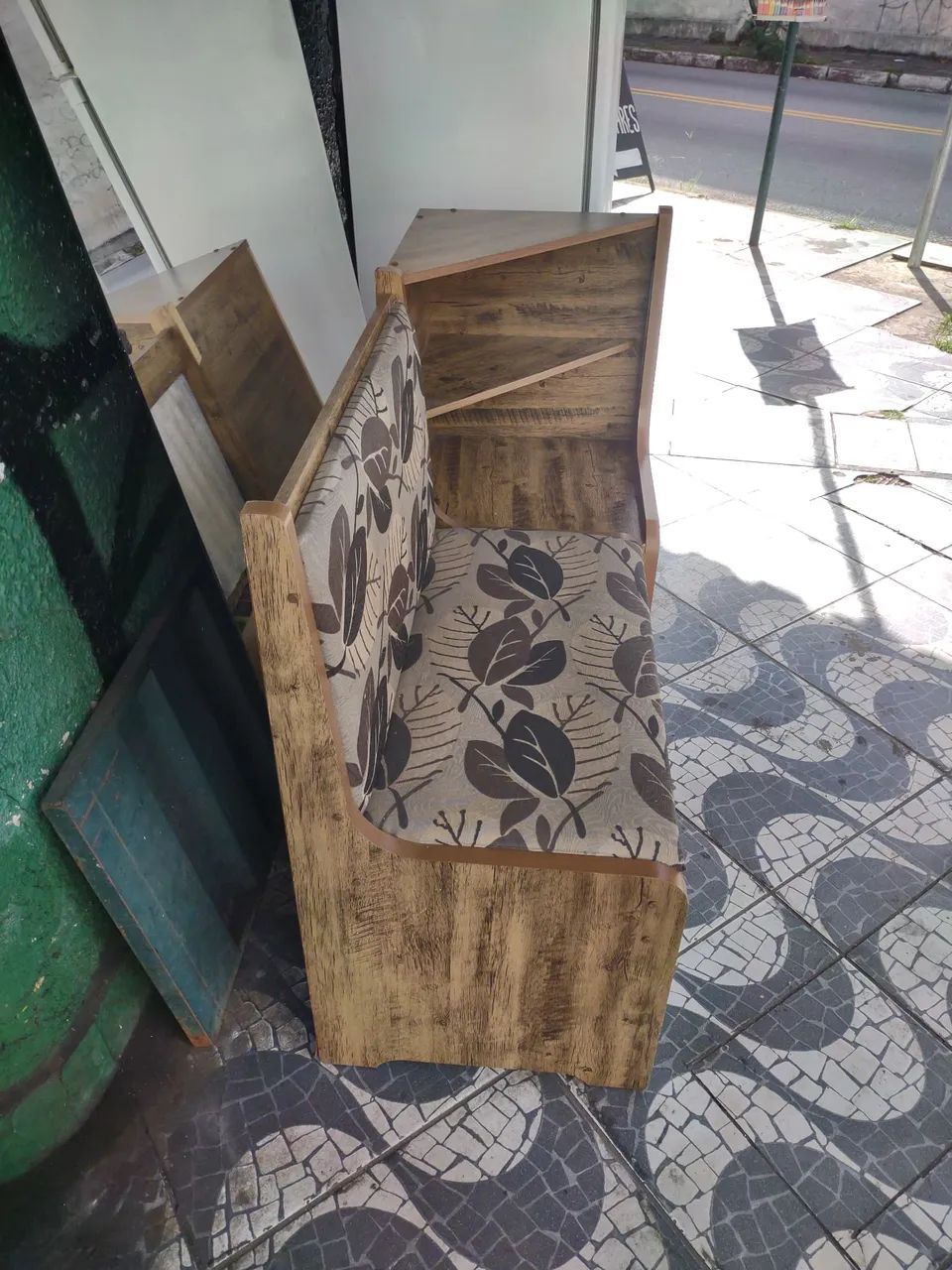 Selling armchair64529926349443121