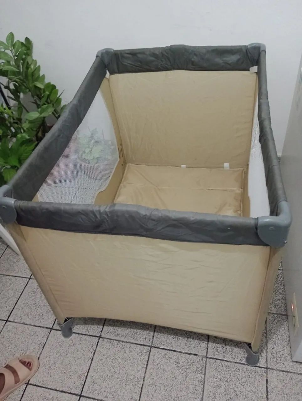 Berço portátil + colchão 