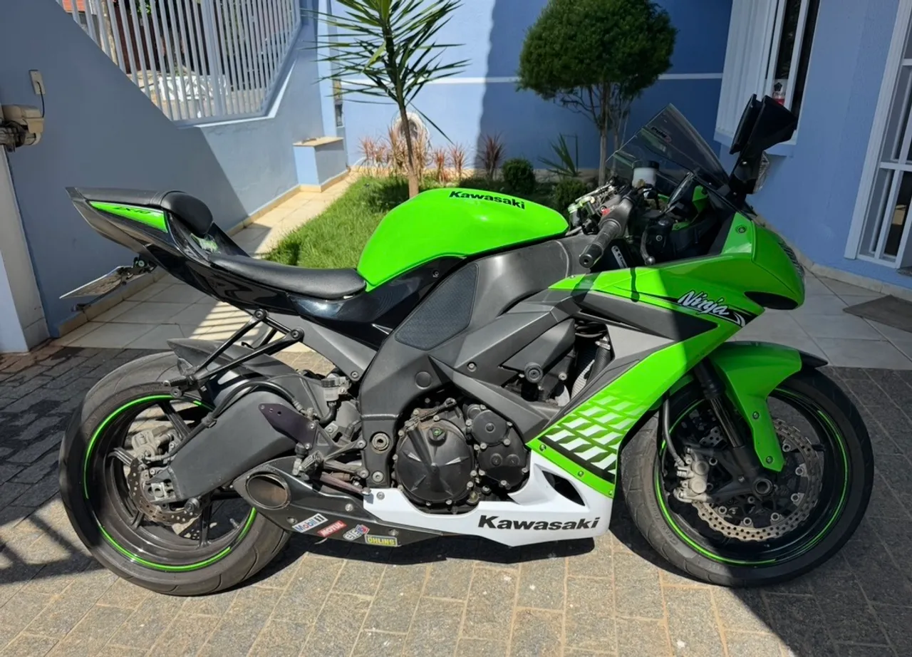 Kawasaki Ninja® e-1 ABS | EV Motorcycle | Electric Powered