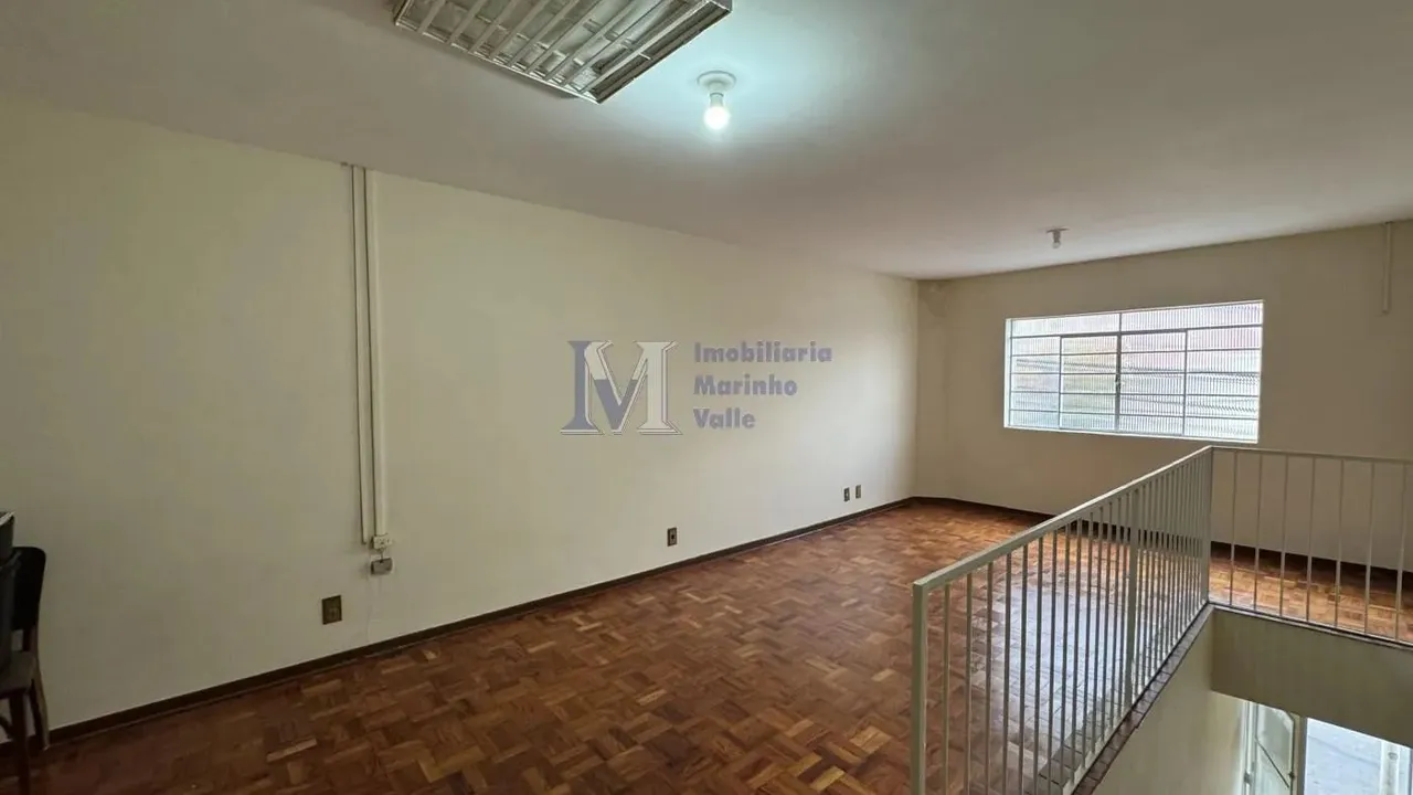 Sala Comercial para Locação em Bragança Paulista, Centro, 2 banheiros