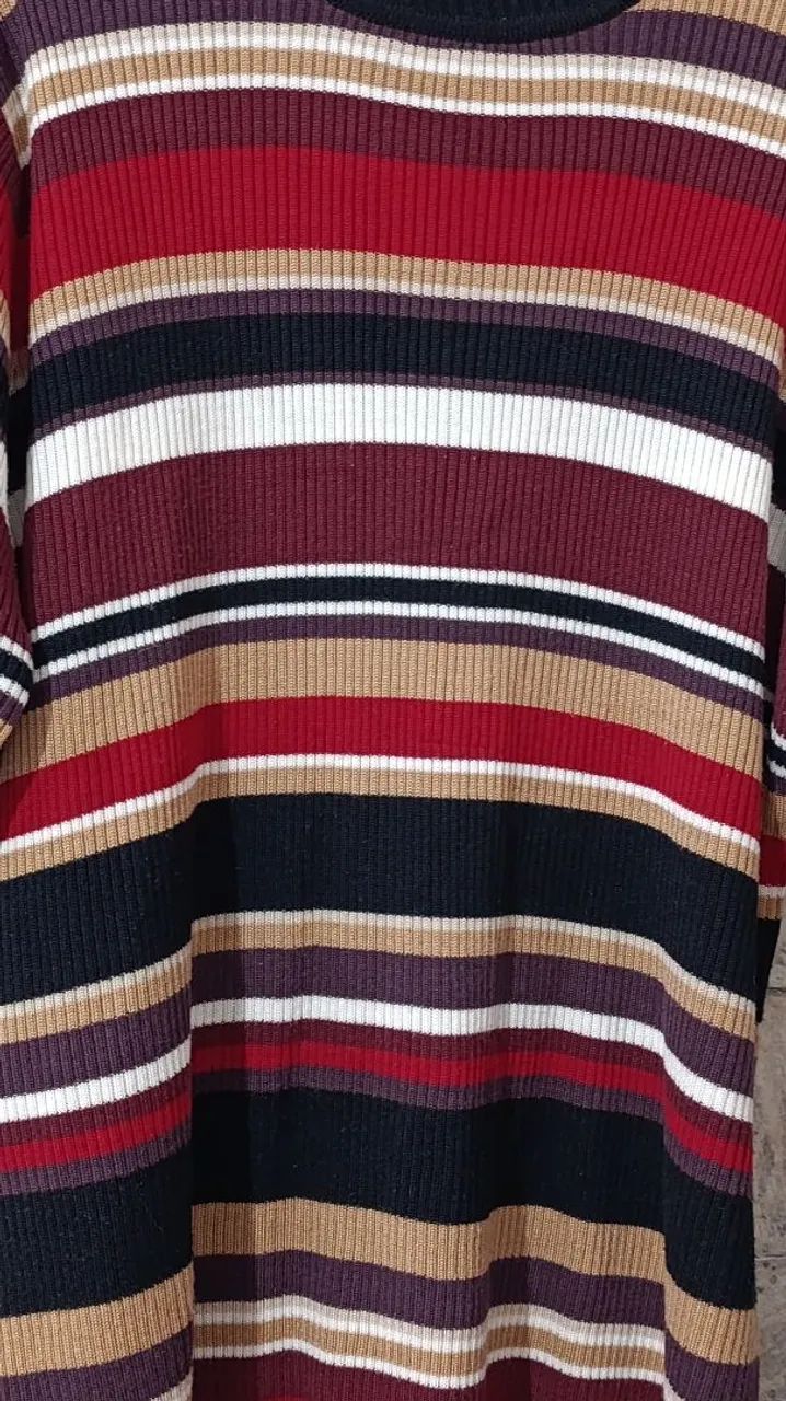 Camisa listrada gola alta em estado de nova - Foto 2