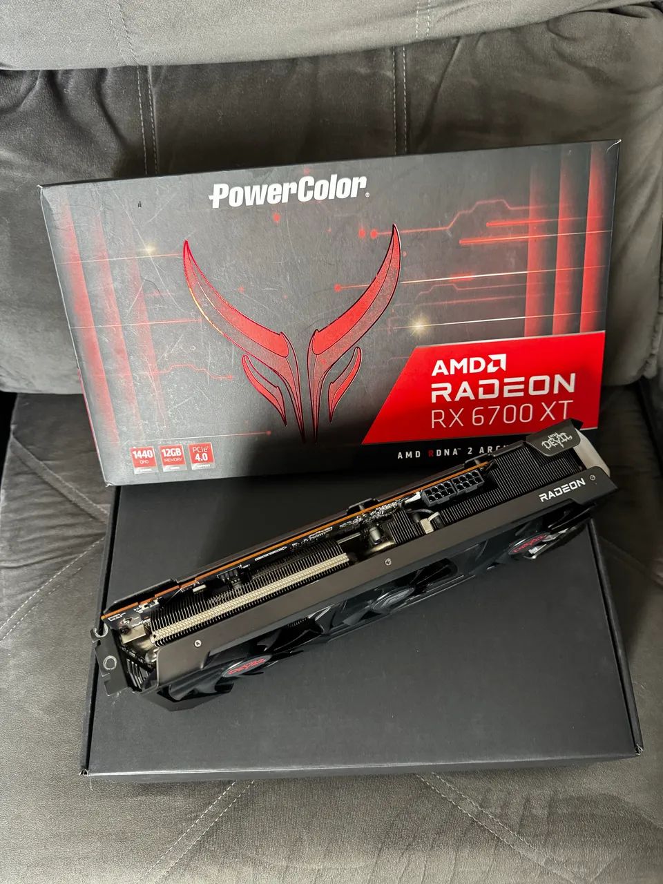 AMD RX 6700 XT RED DAVIL 12GB  - Foto 2