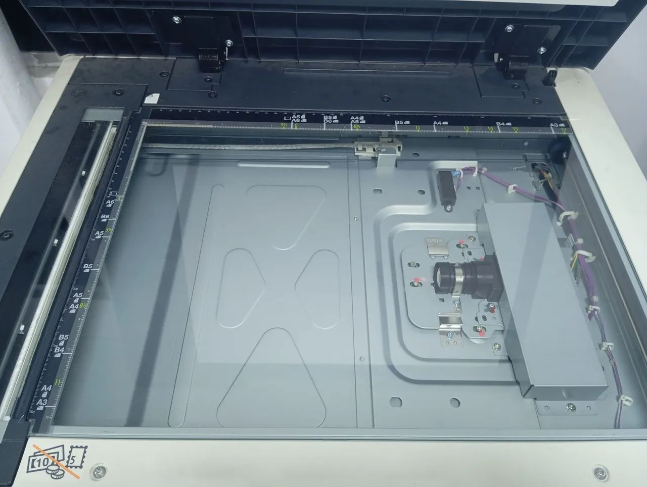 Empressoara Konica Minolta  - Foto 5