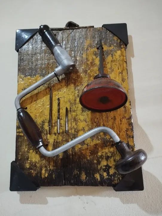 Arte com furadeira antiga e almotoloia para óleo, decoração rústica - Foto 5
