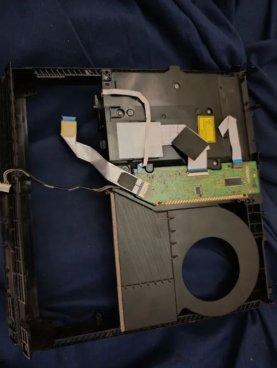 Carcaça plástica central ps4 fat