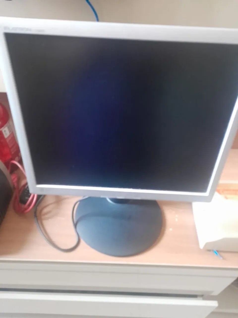 Monitor LCD 17 polegadas