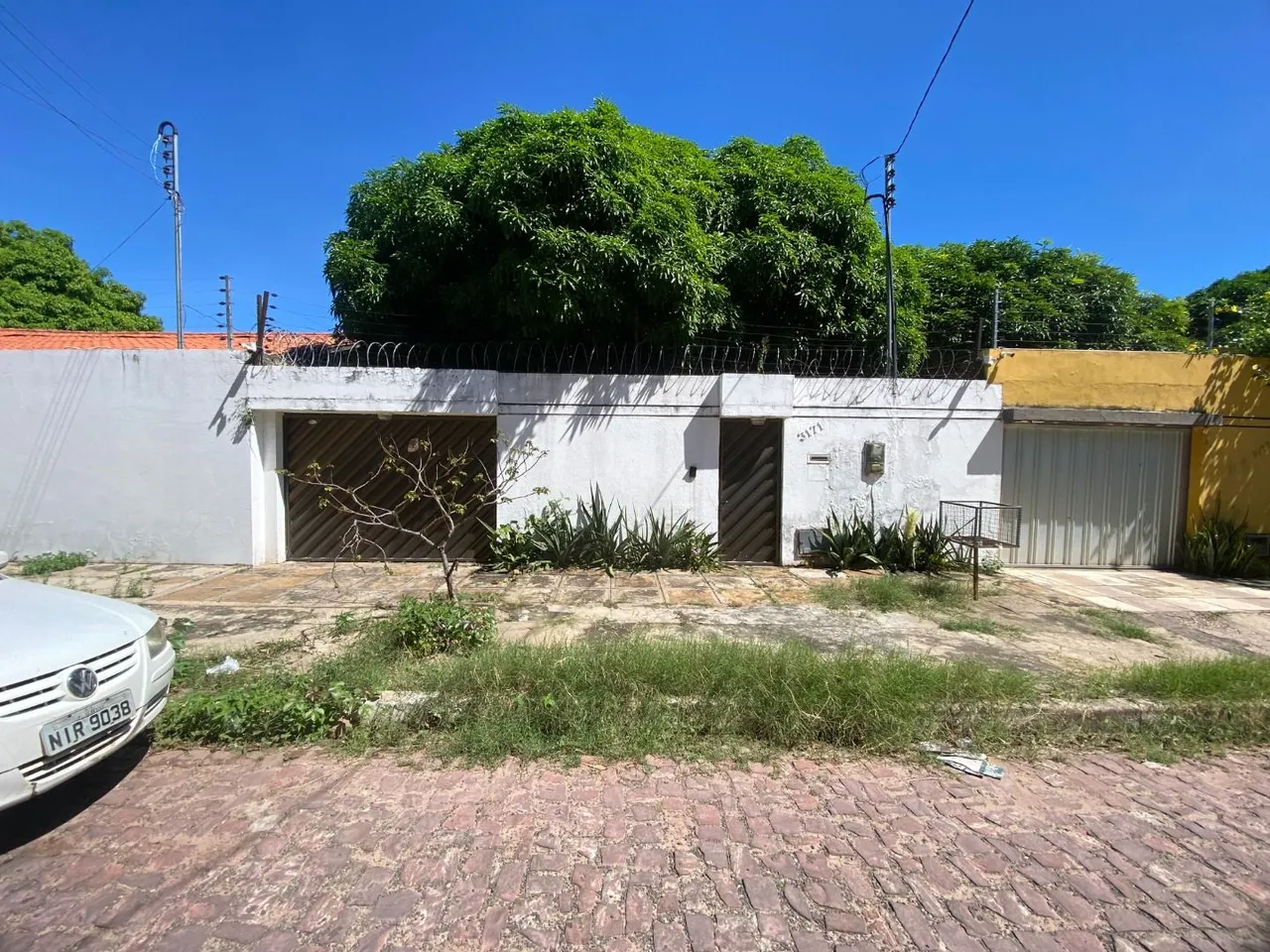 Casa com 3 dormitórios para alugar, 185 m² por R$ 3.559/mês - Planalto - Teresina/PI
