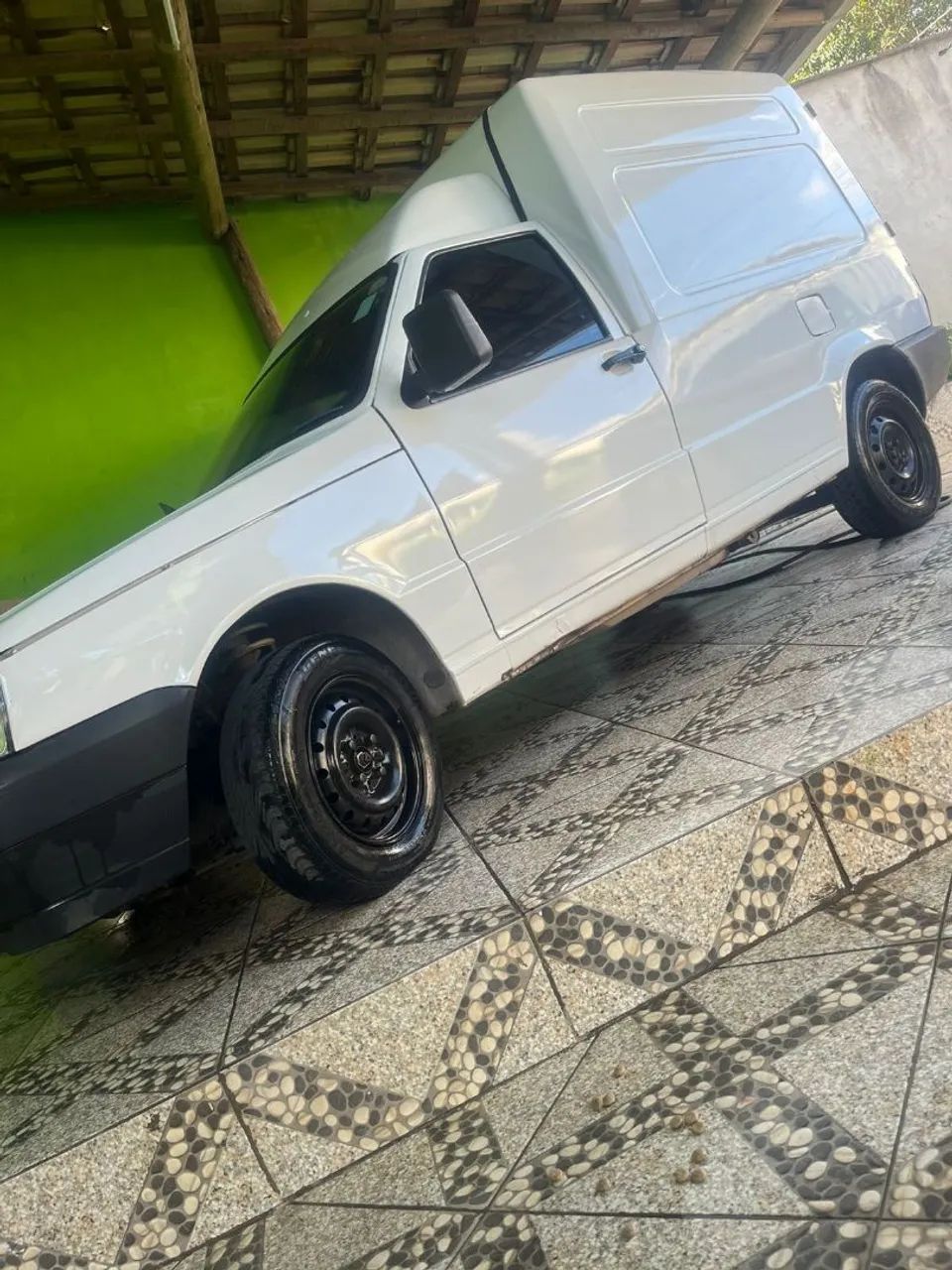 Aluga-se
