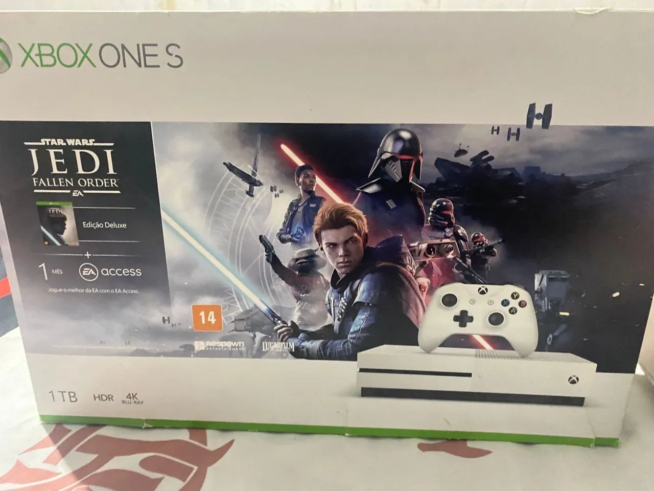 VENDO-Xbox One S 1TB + Star Wars Jedi
