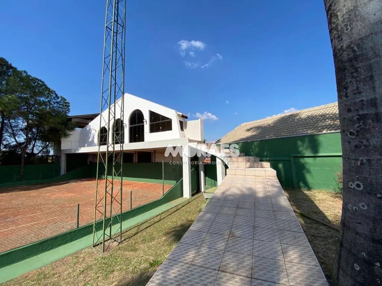 Casa em condomínio fechado com 4 suítes para alugar, 3.000 m² por R$ 9.000/mês - Residenci - Foto 2