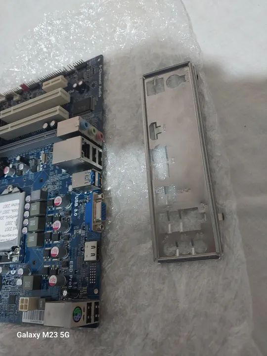 Placa-Mãe Intel 1155 .B75H2-M3 130. reais - Foto 3