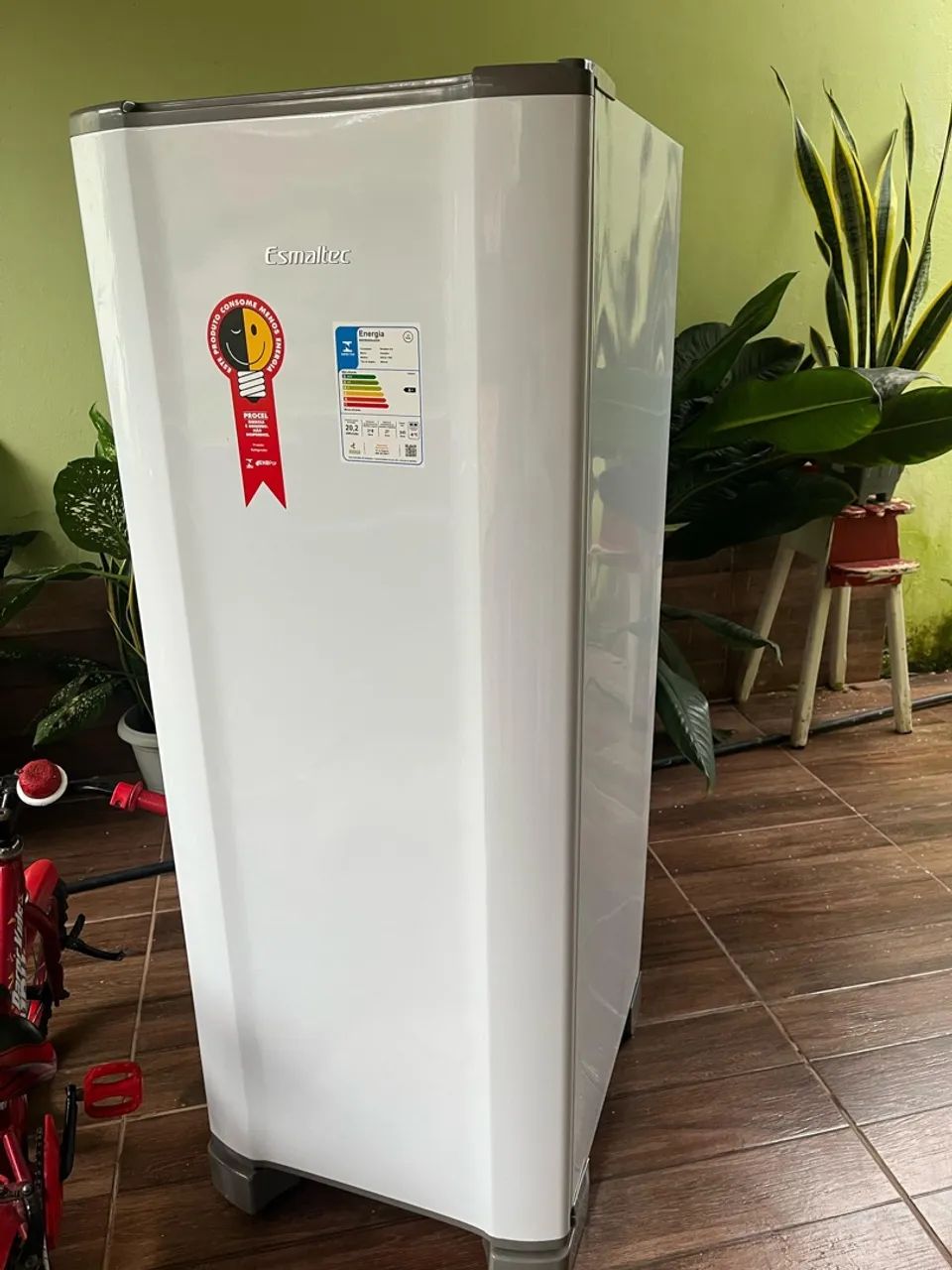 Geladeira Esmaltec 110 Litros