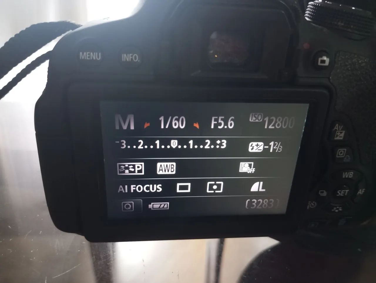 Câmera Canon EOS com lente 18-55mm - Foto 5