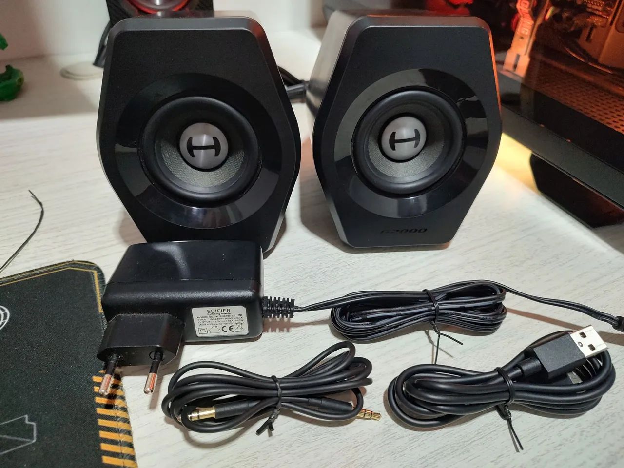 Caixa de Som Edifier G2000