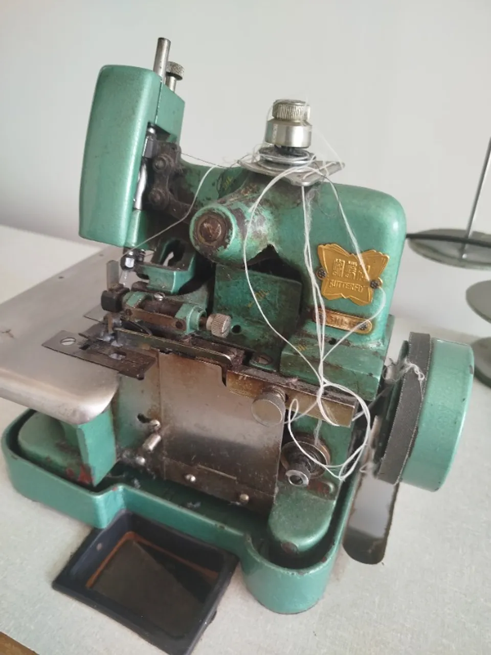 Máquina Overlock