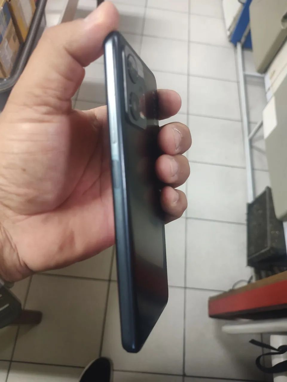 Poco x5 5g com 256 gigas 8+8 de ram