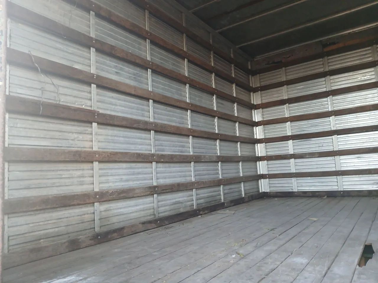 Baú f4000  - Foto 5