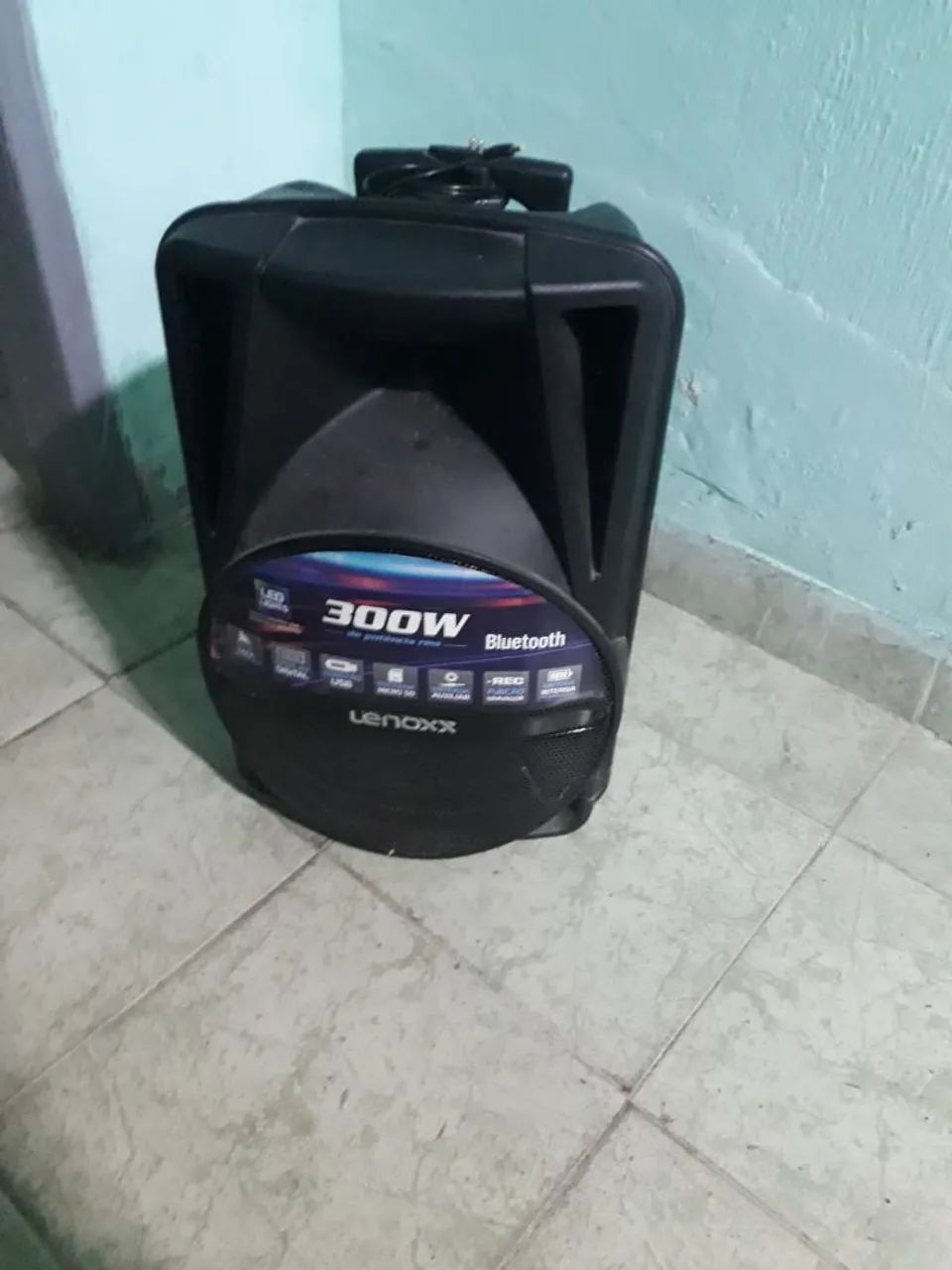 Caixa de Som Lenoxx 300W Bluetooth