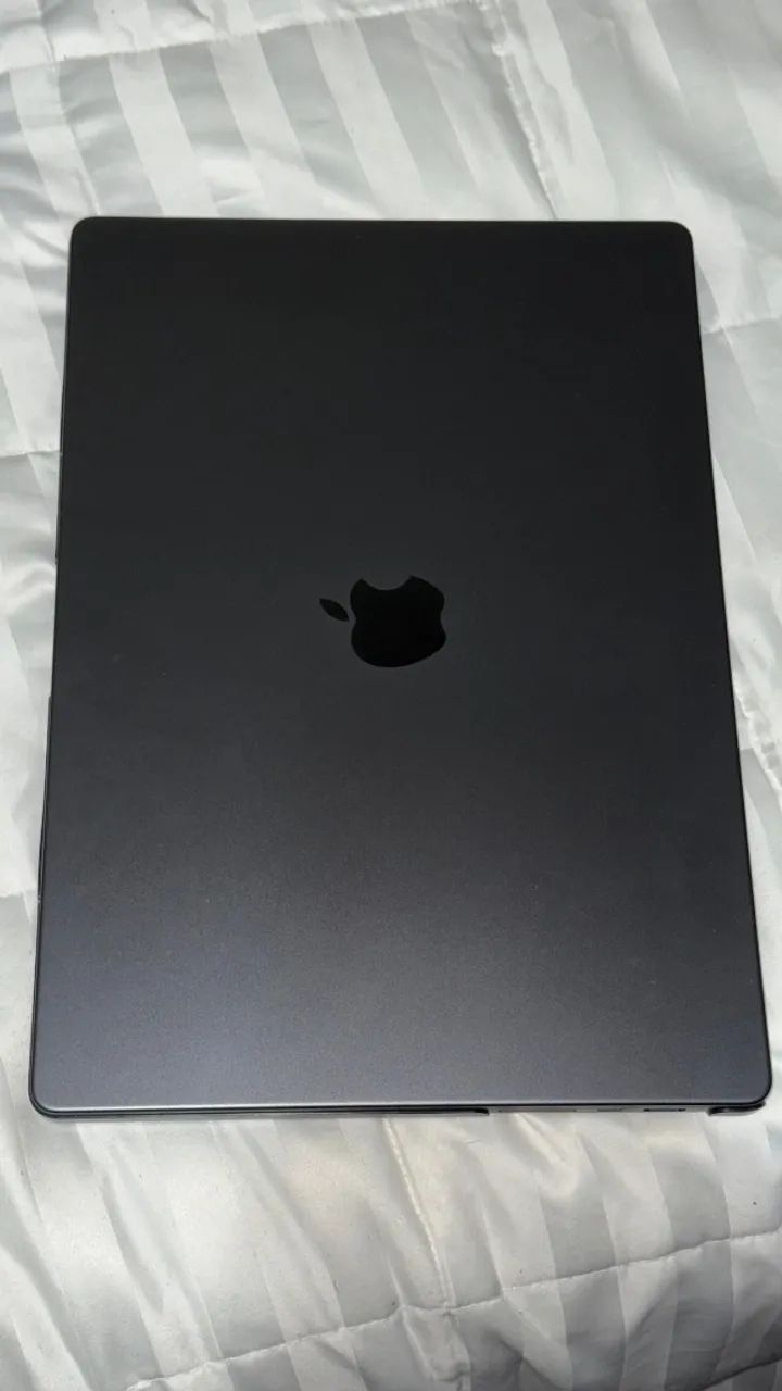 Macbook M4 - CHIP M4 PRO - 14 NÚCLEOS - 16 POLEGADAS - Foto 2