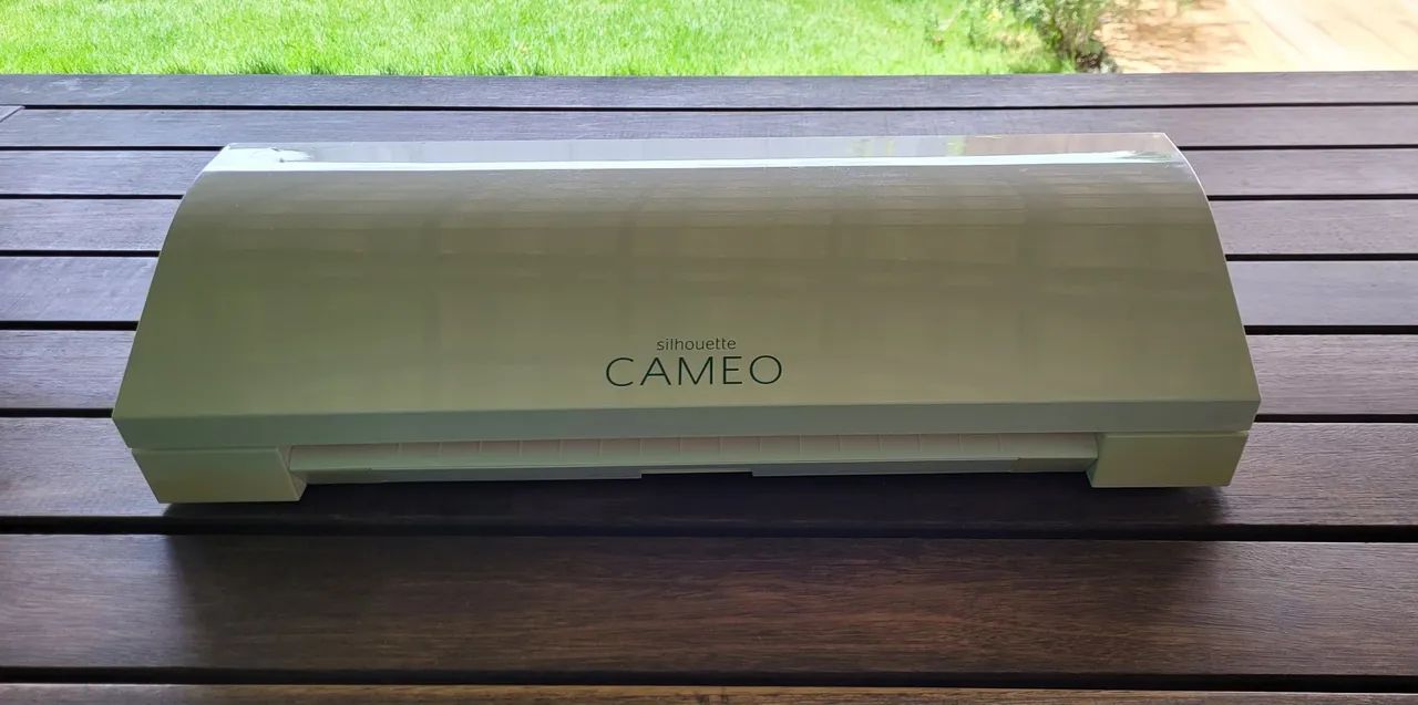 Silhouette Cameo 3