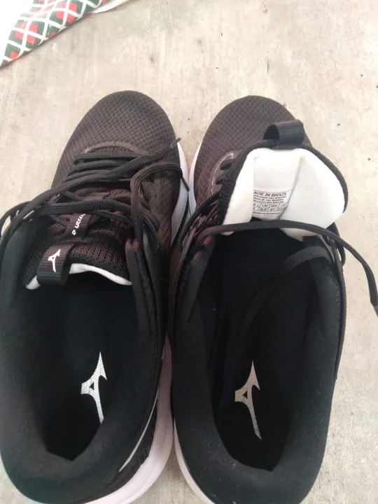 Tênis Mizuno Wave Titan 2 Masculino - Preto-N41-NOVO SEM USO!NA CAIXA
