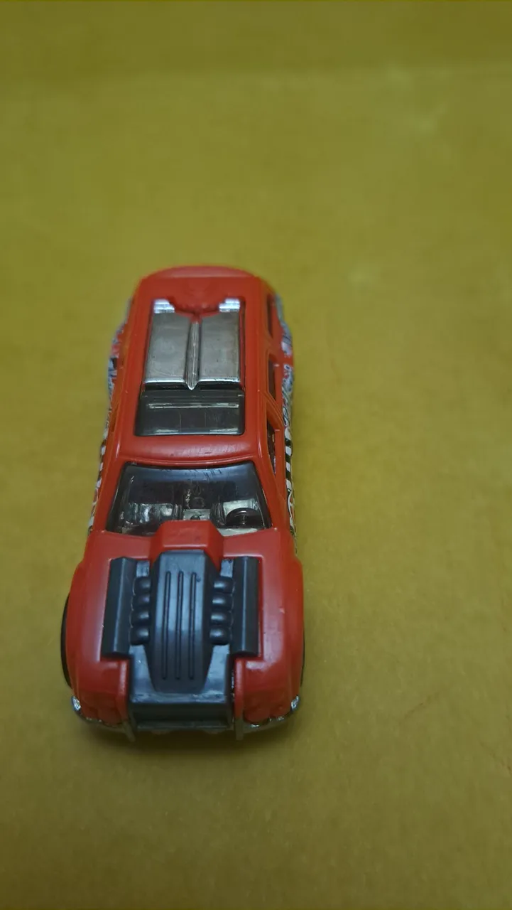 Carrinho Hot Wheels Vermelho - Colecionável!