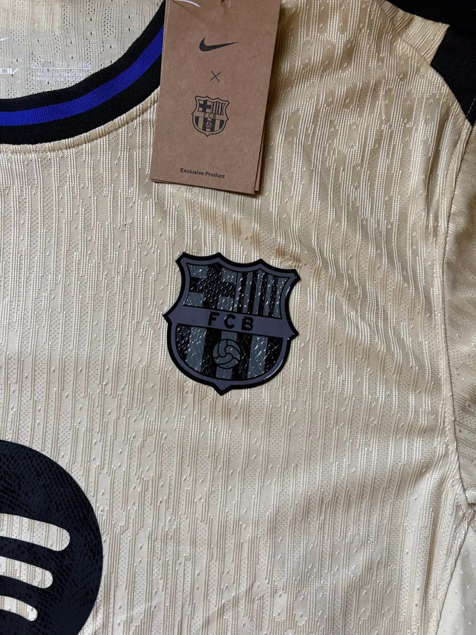 Camisa Barcelona colaboração Kobe bryant - Foto 2