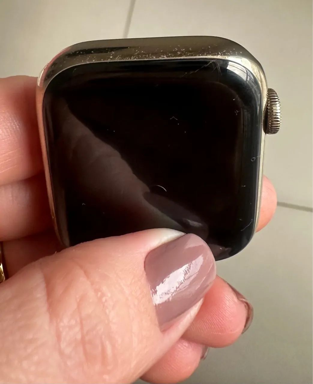 Apple Watch Series 9 raridade em titânio gps+celular  - Foto 5