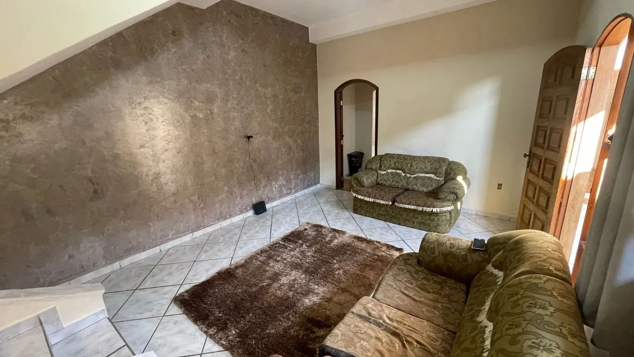 VENDO CASA NA VILA APARECIDA - BRAGANÇA PTA. -SP