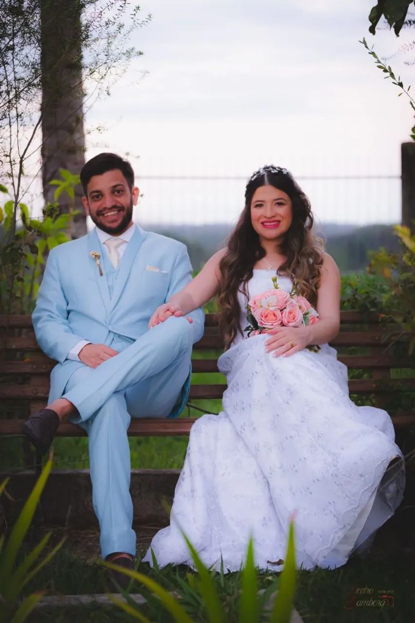 Aluguel de Ternos Para Formatura, Padrinhos, Convidados e Noivos